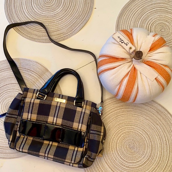 kate spade Handbags - Kate Spade Plaid Patent Bow Leather Crossbody